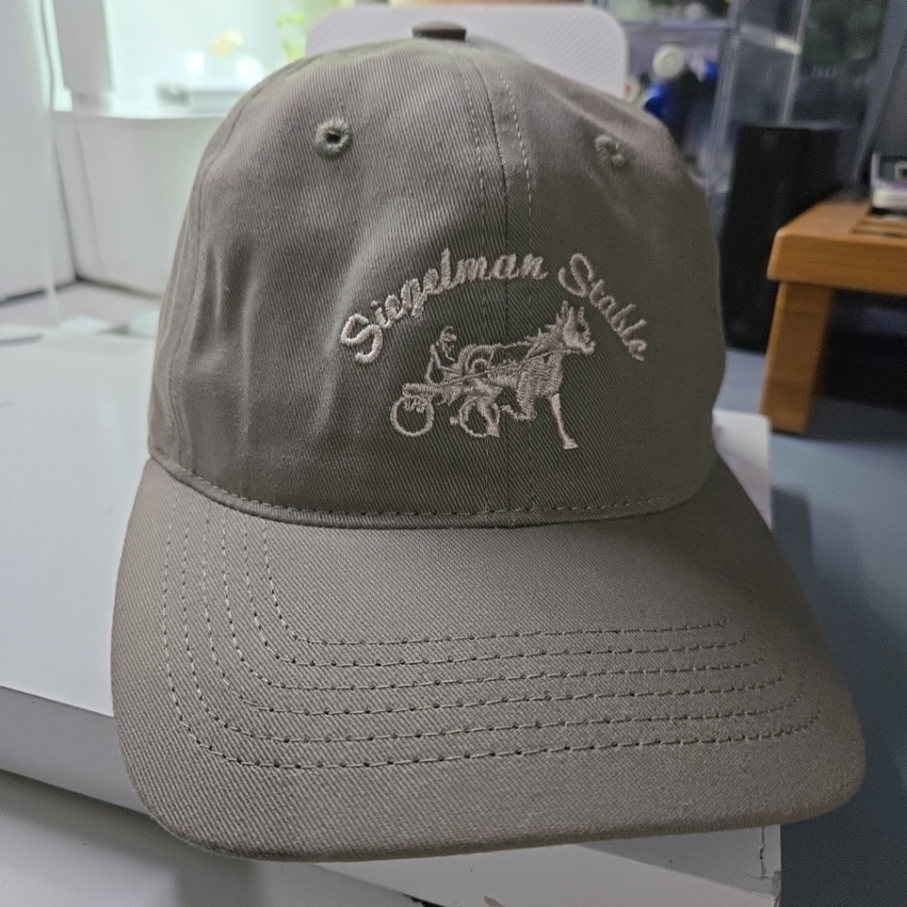 Siegelman Stable dad hat